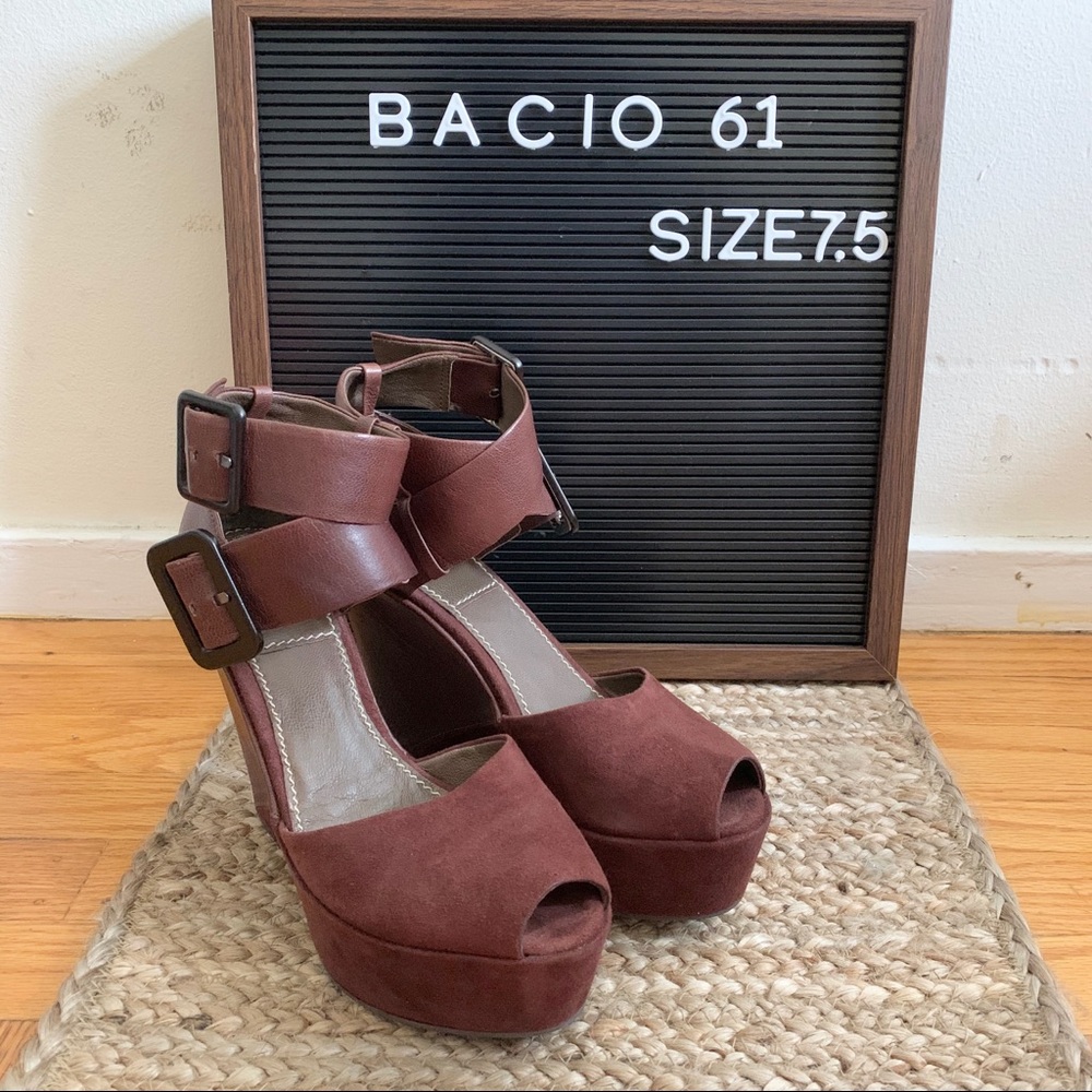Bacio 61 - Curvo Suede and Leather Wedge